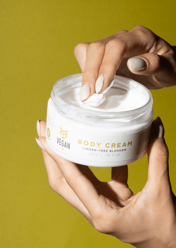 CRÈME CORPS – LINDEN - TREE BLOSSOM - Glowy Lash