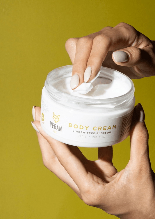 CRÈME CORPS – LINDEN - TREE BLOSSOM - Glowy Lash